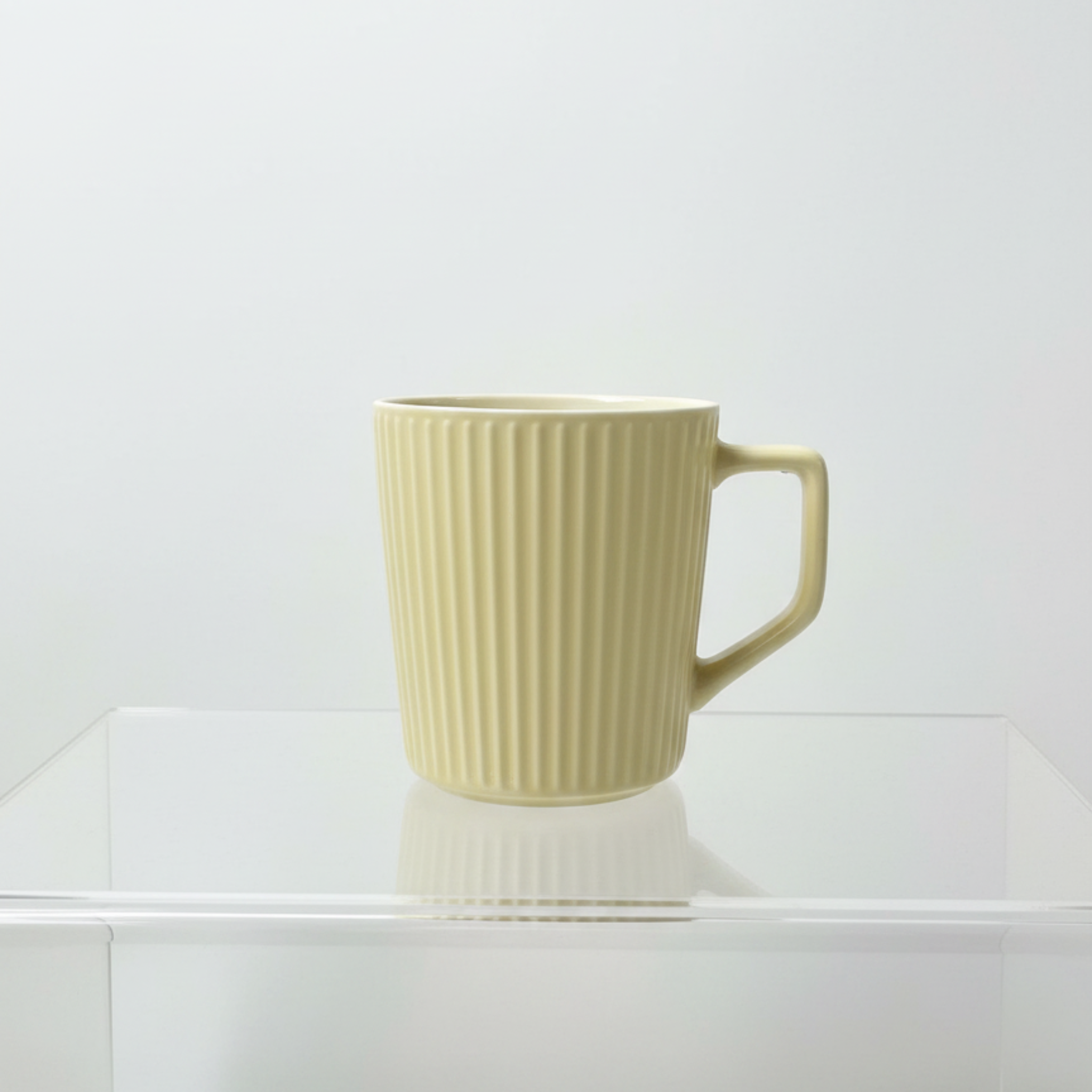 Creamy Custard Ribbed Mug